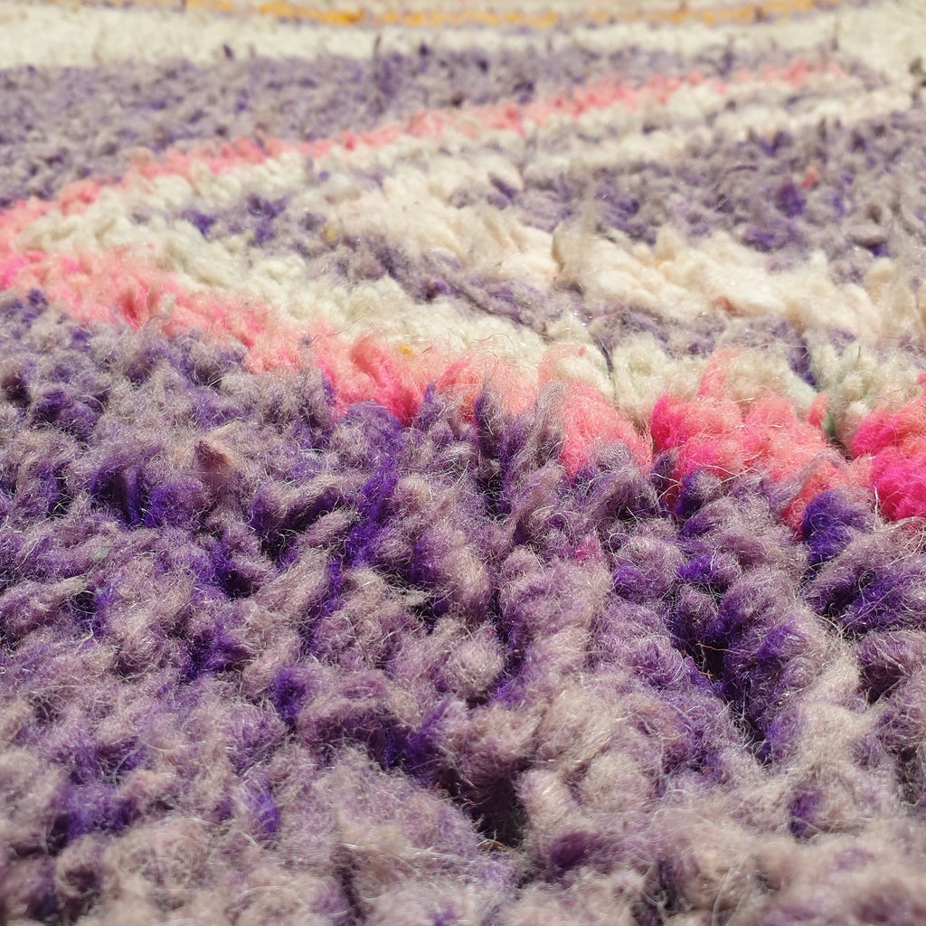 Amnak - Moroccan Boujad Berber Rug | Colorful Authentic Handmade Bedroom Rug | 9x5'3 Ft | 2,74x1,61 m