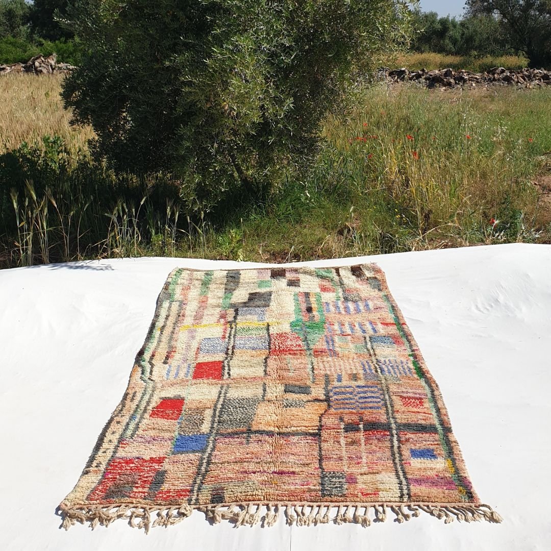 Binta - Pink Vintage Moroccan Rug 5x8 | Berber Colorful Antique Carpet | 8'9x5'4 Ft | 2,72x1,65 m - OunizZ