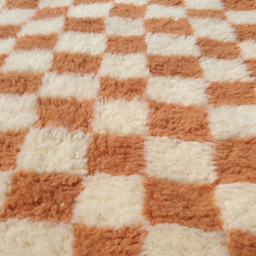 Farlacha | Beni Ourain Moroccan Rug 4x5 ft Terracotta Checkered | 4'x5'61 Ft | 120x171 cm - OunizZ