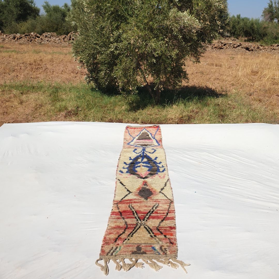 Jertna Runner | Red & Beige Vintage Boujad Moroccan Hallway Runner | 2'x9'51 ft | 61x290 cm - OunizZ