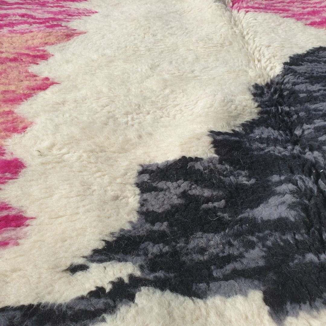 Kawra | Vibrant Pink Moroccan Rug 5x8 - Handcrafted Beni Ourain Wool | 5'12x7'94 ft | 156x242 cm - OunizZ