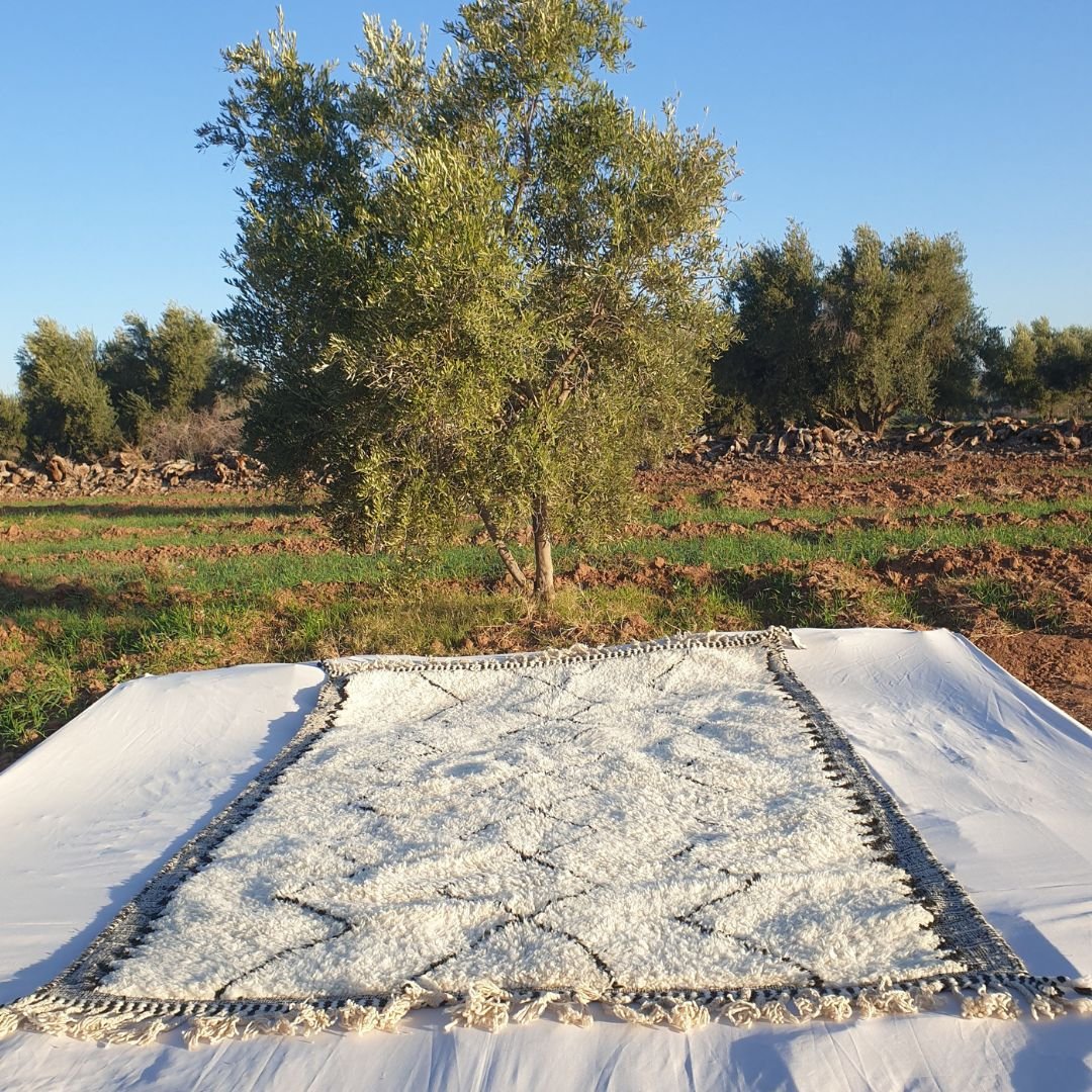 Louline | Classic Black & White Beni Ourain 6x9 Moroccan Rug | Berber Handmade Wool Carpet | 6'89x9'58 Ft | 210x292 cm - OunizZ