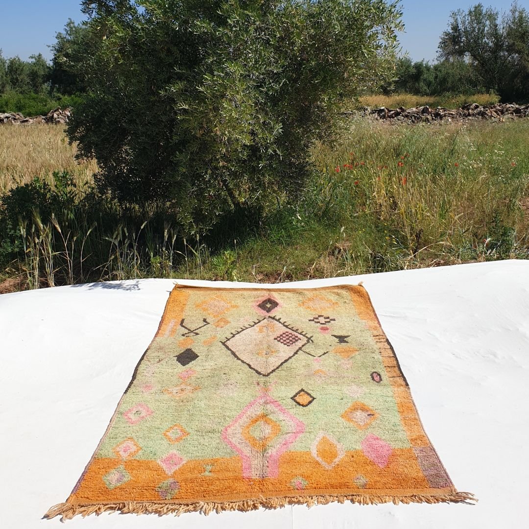 Macia - Orange Green Vintage Moroccan 5x8 Rug | Berber Authentic Handmade Wool Carpet | 8'30x5'10 Ft | 252x155 cm - OunizZ