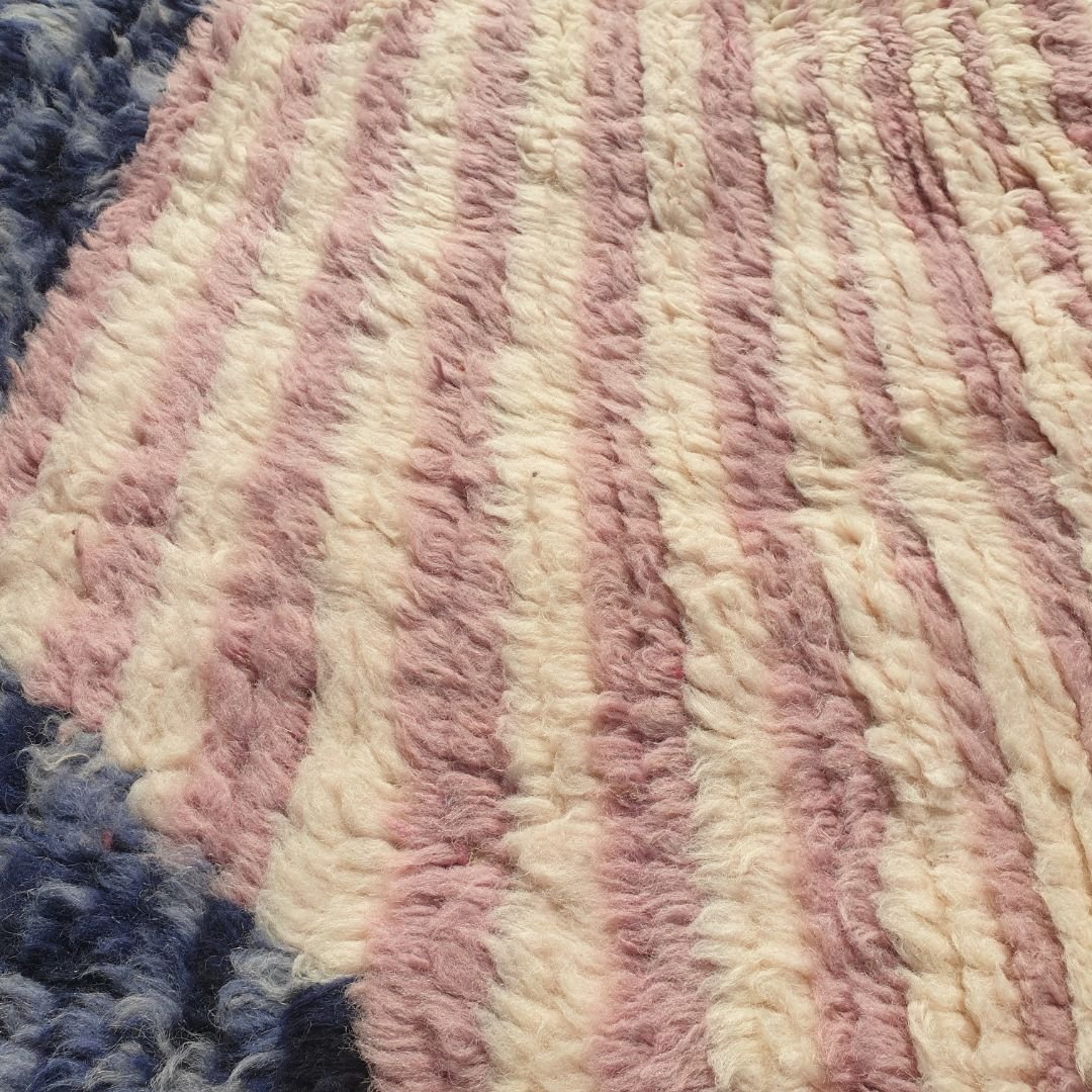 Malkina | Red and Blue Moroccan Rug 5x8 - Handcrafted Beni Ourain Wool | 4'86x8'13 ft | 148x248 cm - OunizZ