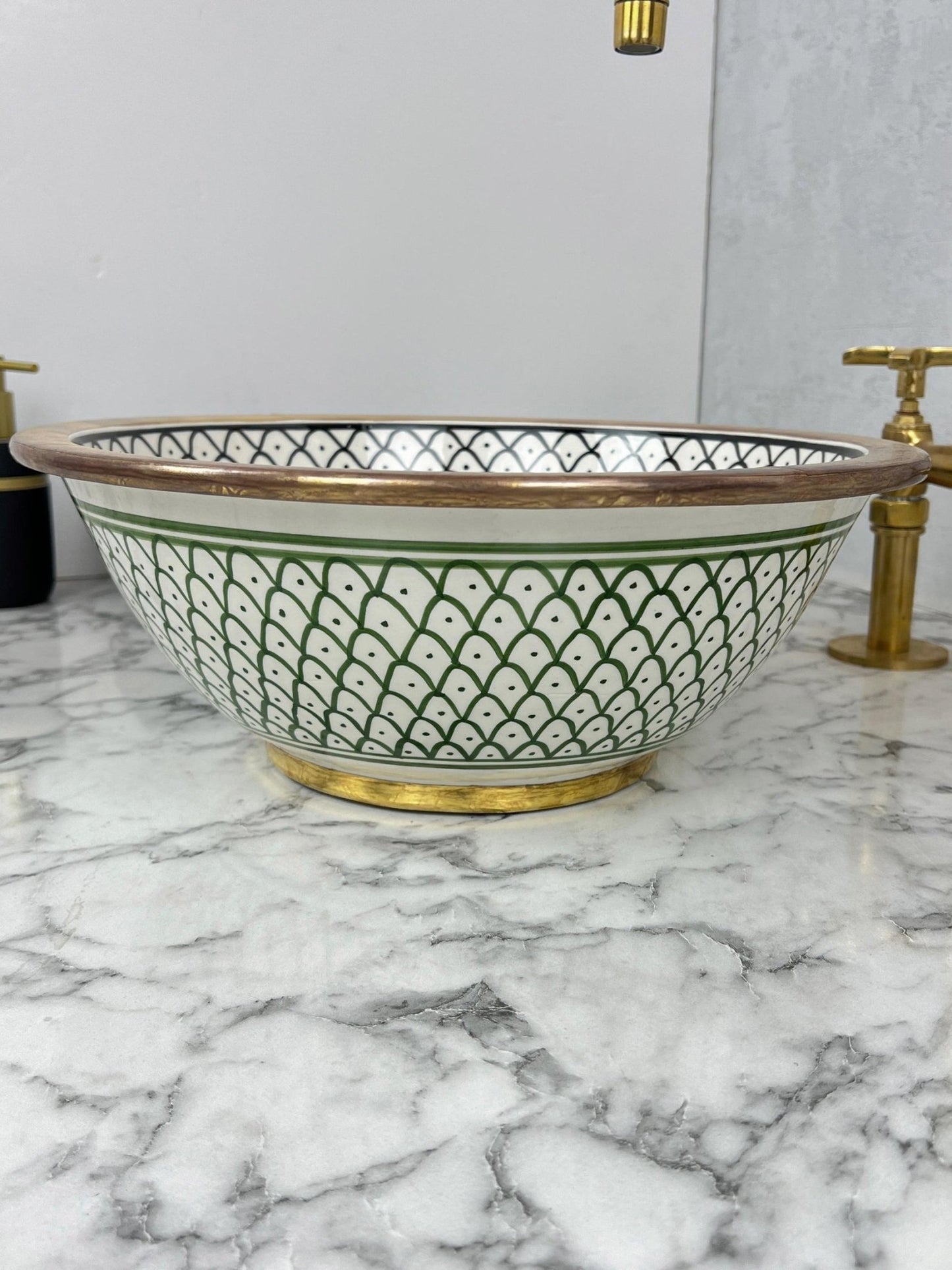 Temara - Hand - painted Ceramic Bathroom Sink With Brass Rim – Elegant, Customizable and Lead - Free - (ETMMT) - OunizZ