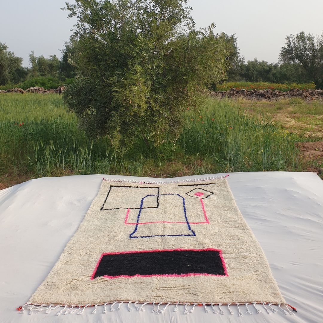 Wijha - White Moroccan Rug 6x9 Azilal | Authentic Handmade Berber Living room Rug | 301x195 cm | 9'86x6'40 ft - OunizZ