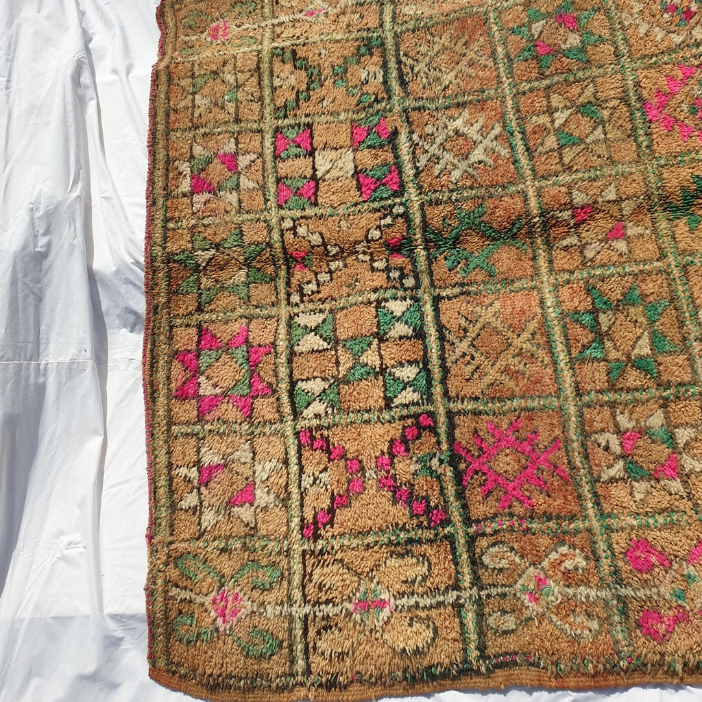 HELME | 9'2x5'8 Ft | 2,8x1,77 m | Marokkansk VINTAGE farverigt tæppe | 100% uld håndlavet