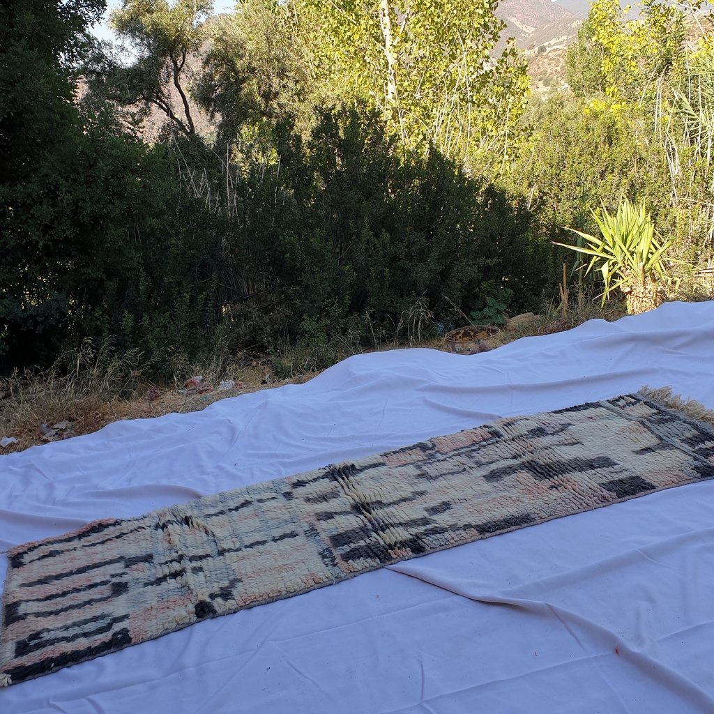 ADIA Runner | 7'6x2'4 Ft | 2,31x0,72 m | Moroccan Colorful Rug | 100% wool handmade - OunizZ