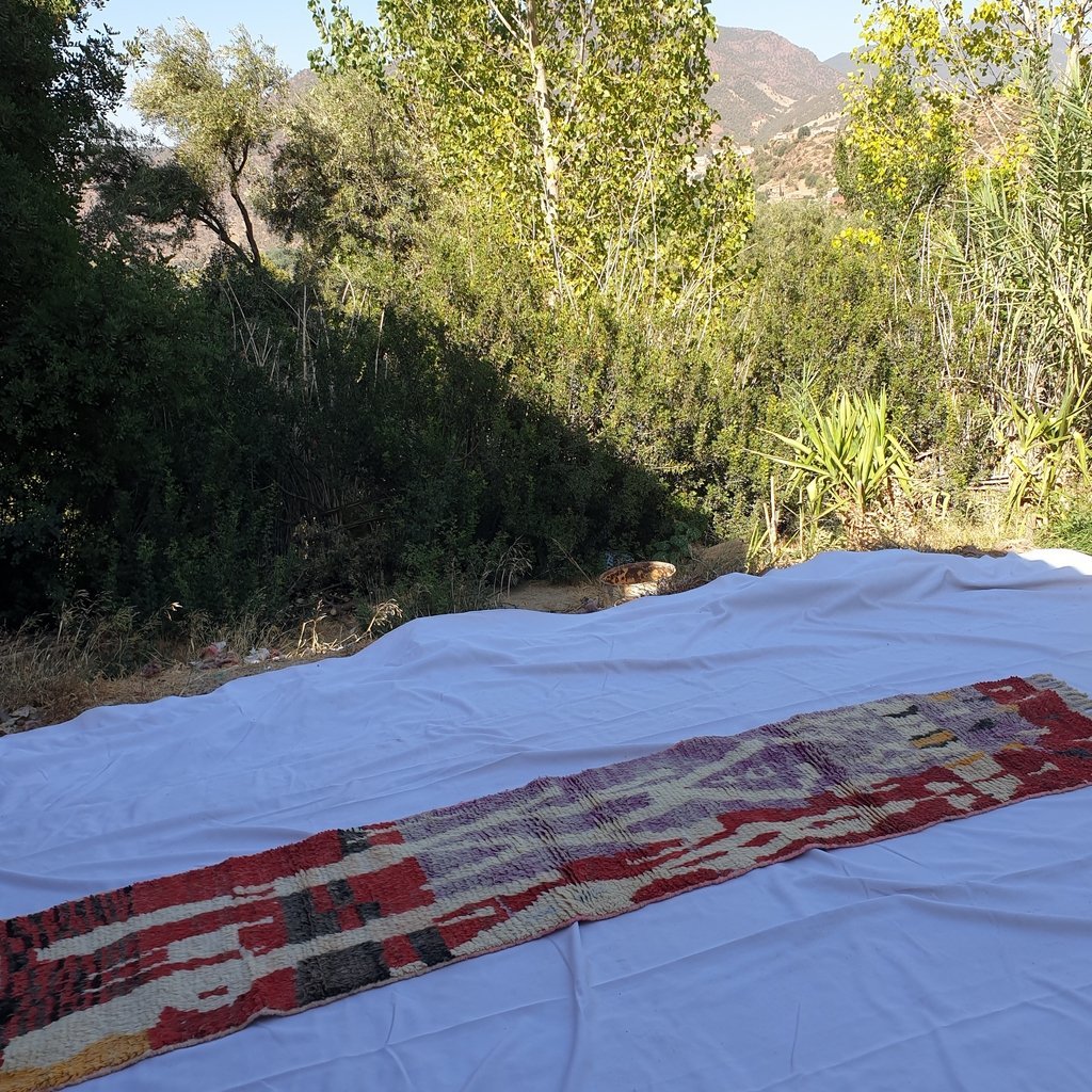 BIRM Runner | 9'2x2'3 Ft | 2,81x0,70 m | Moroccan Colorful Rug | 100% wool handmade - OunizZ