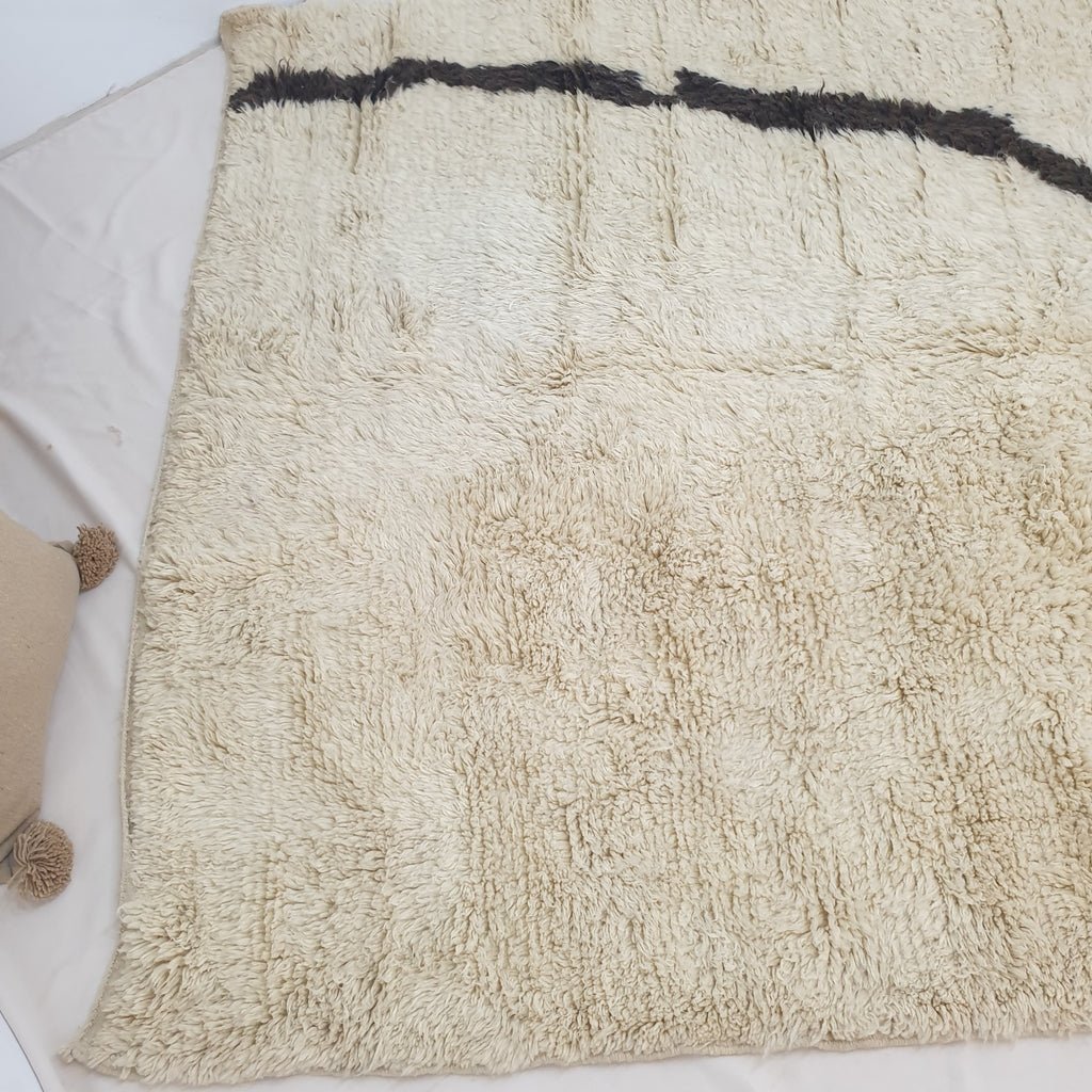Customized Moroccan Beni rug Ultra Soft & Thick Cream Living Room Carpet | 10'x7' Ft | NAKA | Moroccan Beni Mrirt Rug - OunizZ