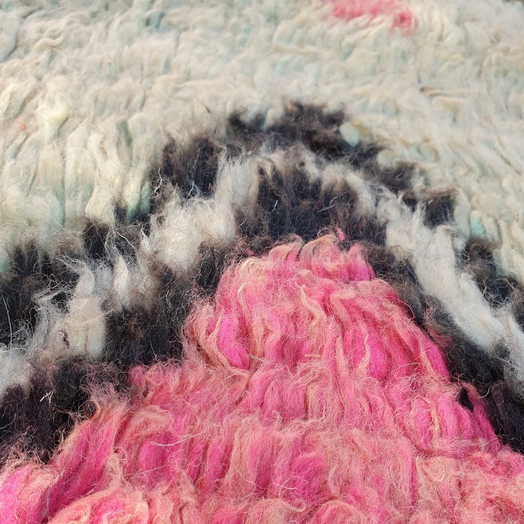 FADA | 5x8'5 Ft | 2,6x1,6 m | Moroccan Colorful Rug | 100% wool handmade - OunizZ