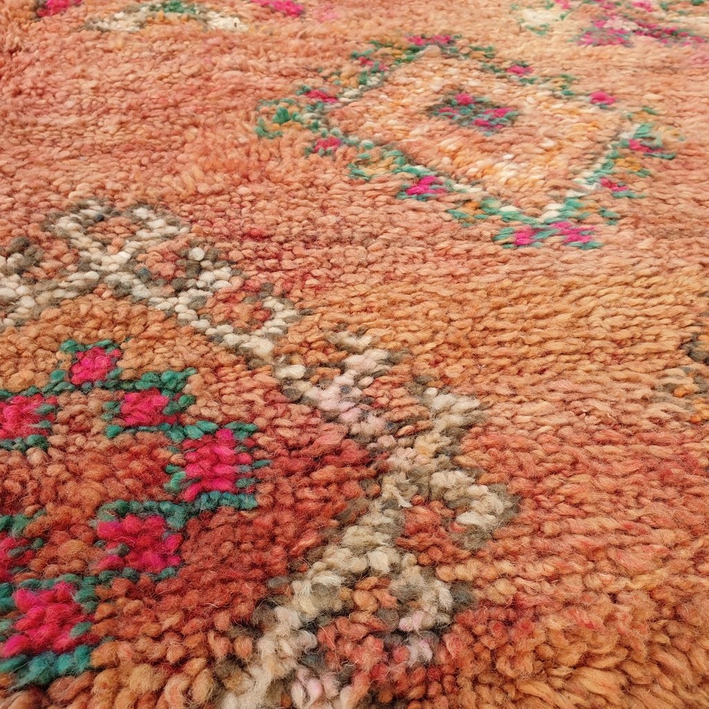 LEILA | 10'5x5'6 Ft | 3,2x1,7 m | Moroccan VINTAGE Colorful Rug | 100% wool handmade - OunizZ