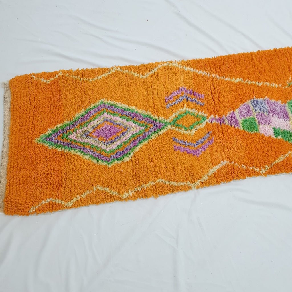 LIZO Runner | 10'1x2'5 Ft | 3,08x0,77 m | Moroccan Colorful Rug | 100% wool handmade - OunizZ