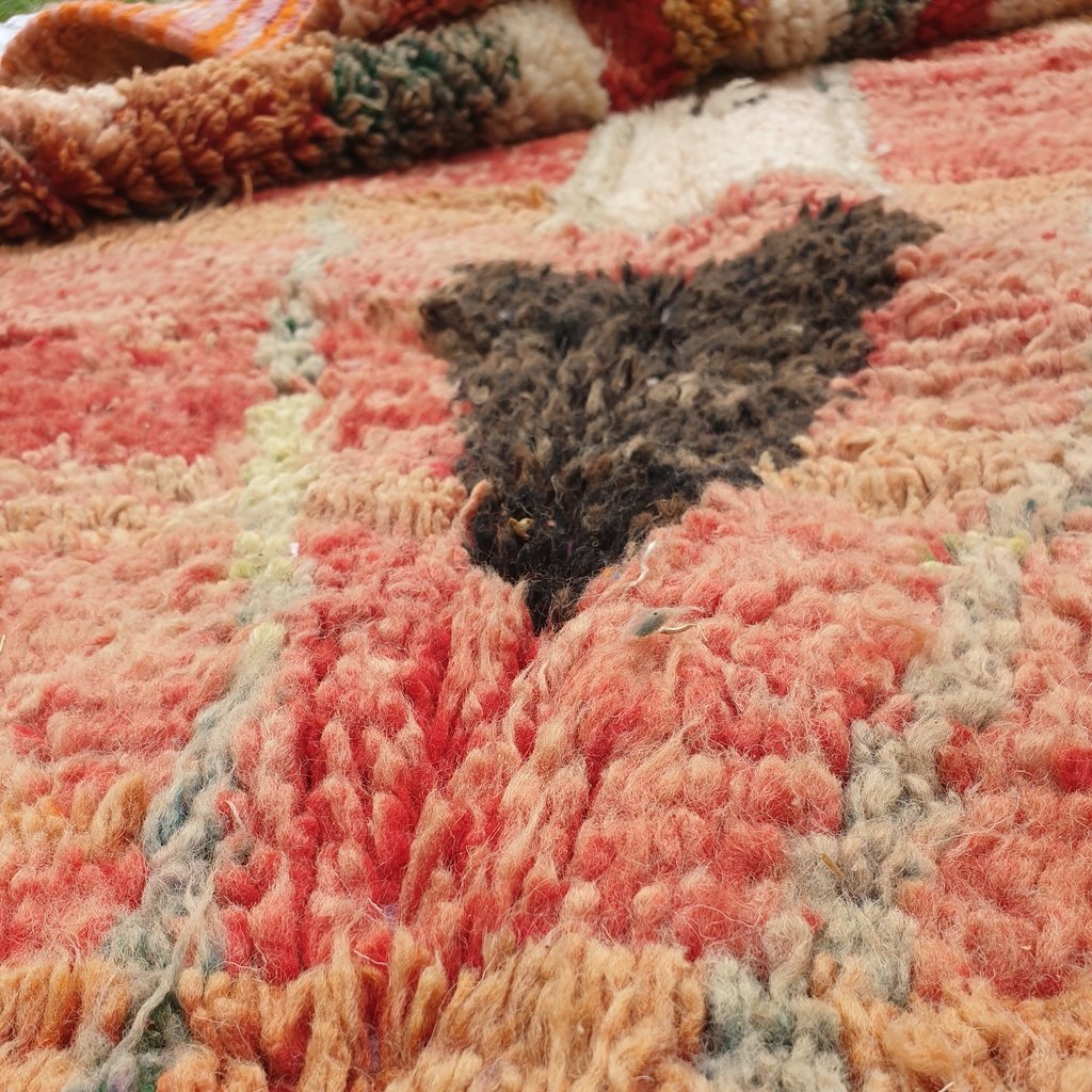 LYOMAT | 8'5x5 Ft | 2,5x1,5 m | Moroccan Colorful Rug | 100% wool handmade - OunizZ