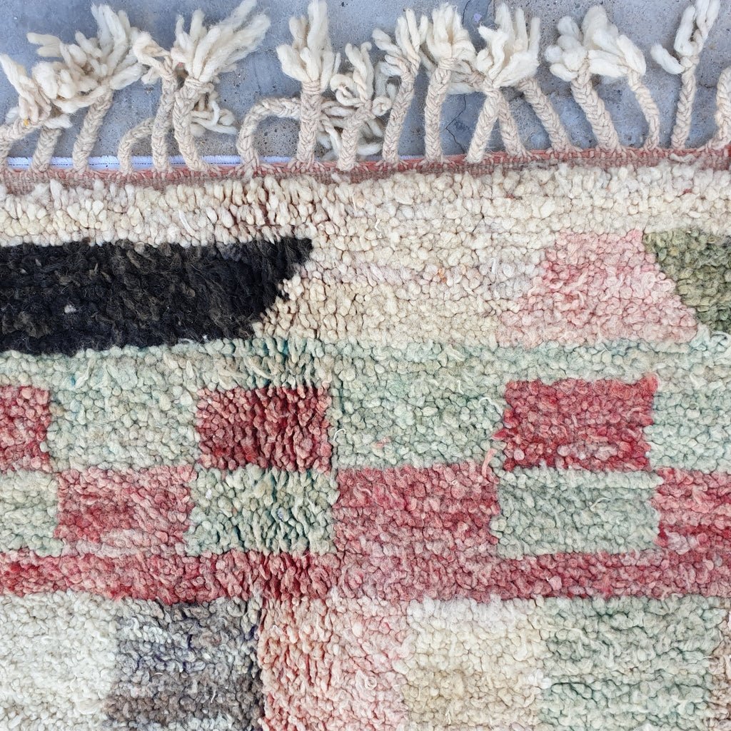 MOROCCAN BOUJAAD RUG | Moroccan Berber Rug | Colorful Rug Moroccan Carpet | Authentic Handmade Berber Bedroom Rug | 9'7x6'6 Ft | 3x2 m - OunizZ