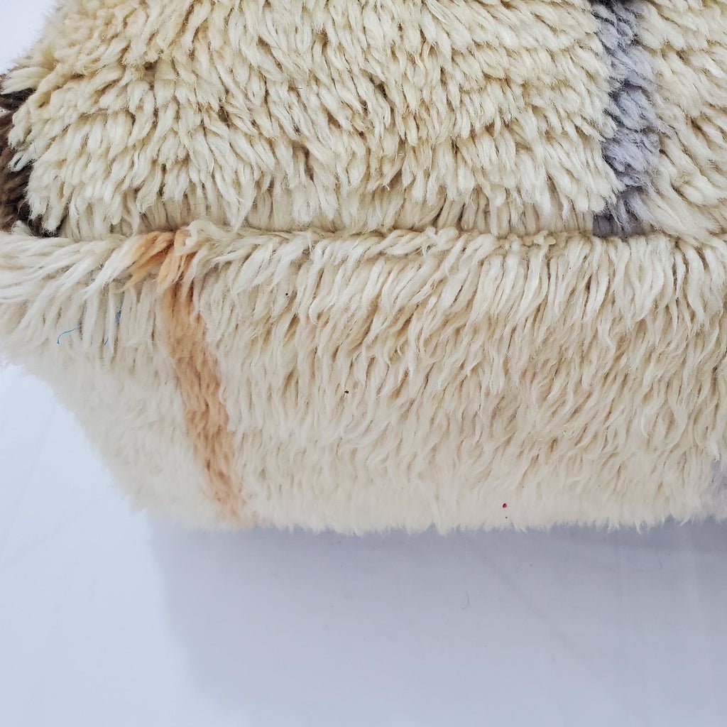 Moroccan pouf | Floor rug cushion | Moroccan ottoman | Floor wool pouf - OunizZ