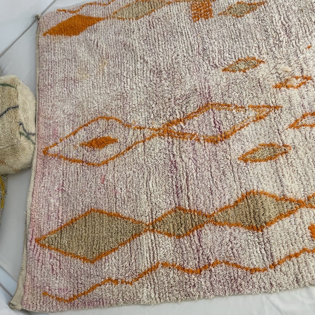 Moroccan Rug Pink & Orange Vintage Style Newly made Boujaad | 10x8 Ft | 3x2,40 m | JALLANA | 100% wool handmade - OunizZ