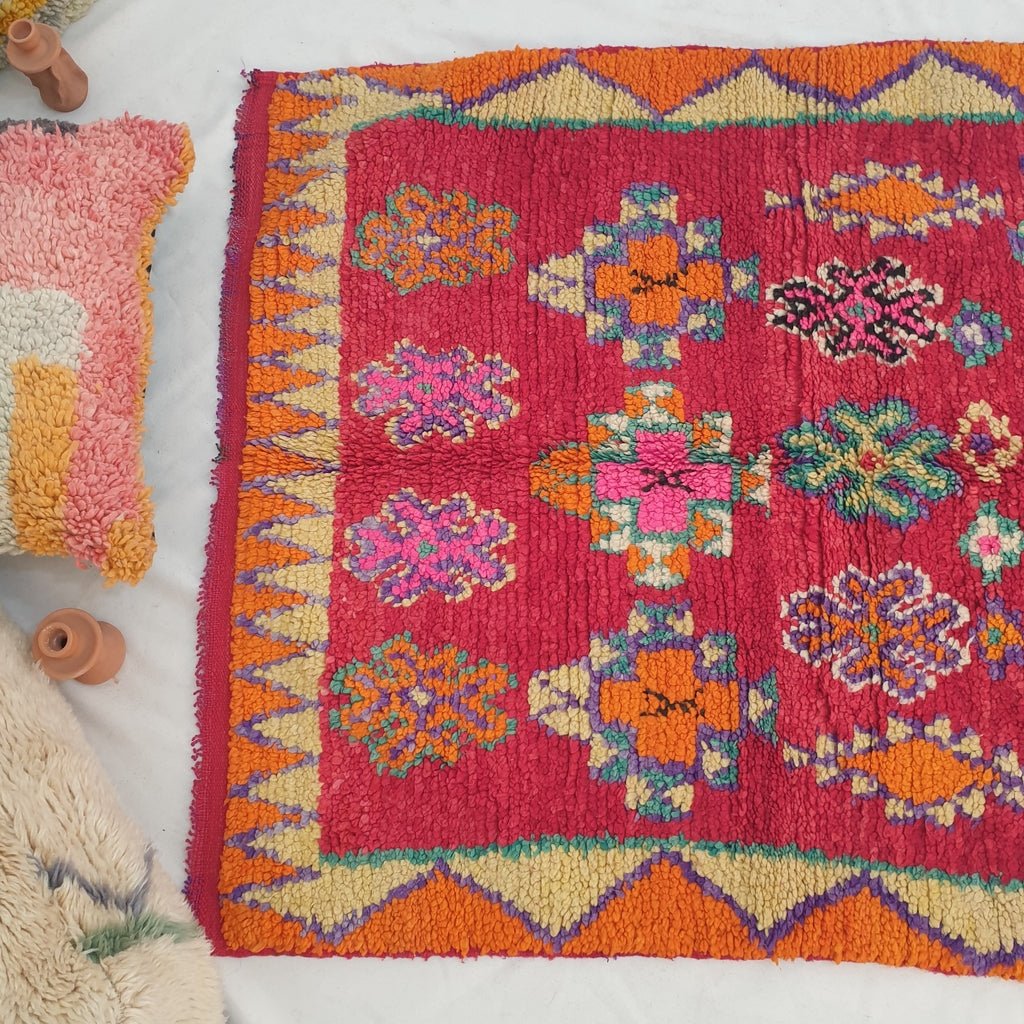 Moroccan VINTAGE Red Rug | 7x3'5 Ft | 2,16x1,07 m | LANCANA | 100% wool handmade - OunizZ