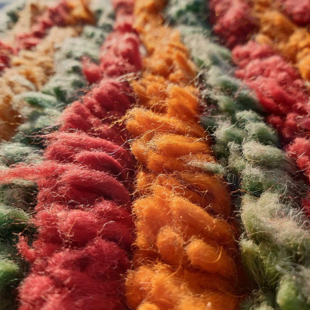 Sadaina - Moroccan Rug Boujad | Colorful Authentic Berber Handmade Bedroom Rug | 8'10x5'10 Ft | 2,48x1,55 m - OunizZ