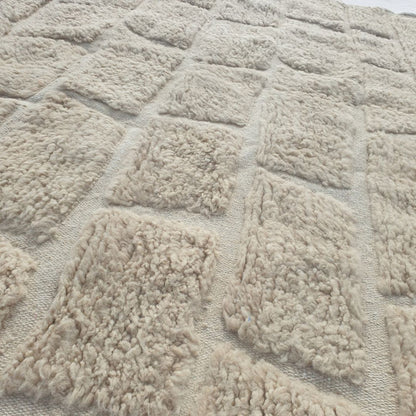 Yabre - Ivory Beni Ourain Rug - Brick Cobblestone Carved Relief Moroccan Berber Carpet | 6'7"x10'3" Ft | 201x314 cm
