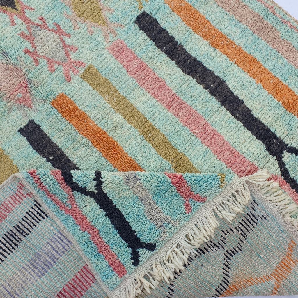 Charya - MAROKKANSK BOUJAAD tæppe | Berber farverigt område tæppe til stuen Håndlavet autentisk uld | 9'7x5'6 Ft | 295x170 cm