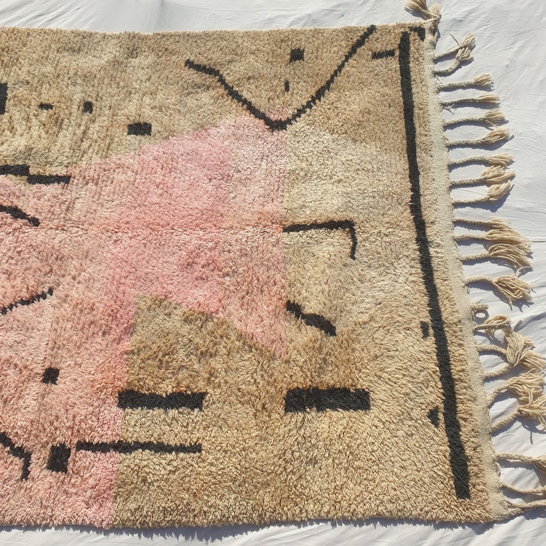 Samli - 6x9 Moroccan Rug - Sandy Beige Blush Boujaad Berber Tifinagh Script Handwoven Wool Carpet | 6'3"×9'8" Ft | 192×295 cm