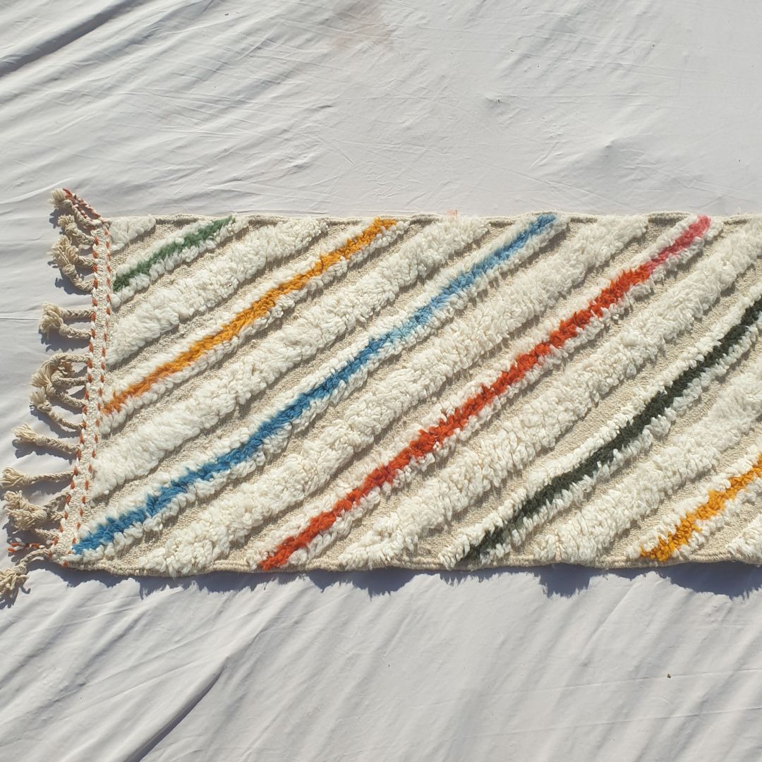 Jonat - Witte Beni Ourain Loper - Kleurrijke Diagonale Strepen Marokkaans Berber Gangkleed | 73x296 cm