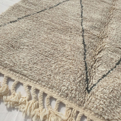 Wirafa - Tapis Beni Ouarain Losange Classique en Avoine - Tapis Berbere Tisse Main | 162x249 cm