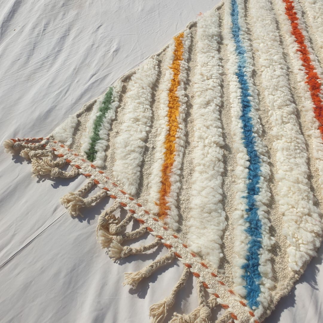Jonat - Witte Beni Ourain Loper - Kleurrijke Diagonale Strepen Marokkaans Berber Gangkleed | 73x296 cm
