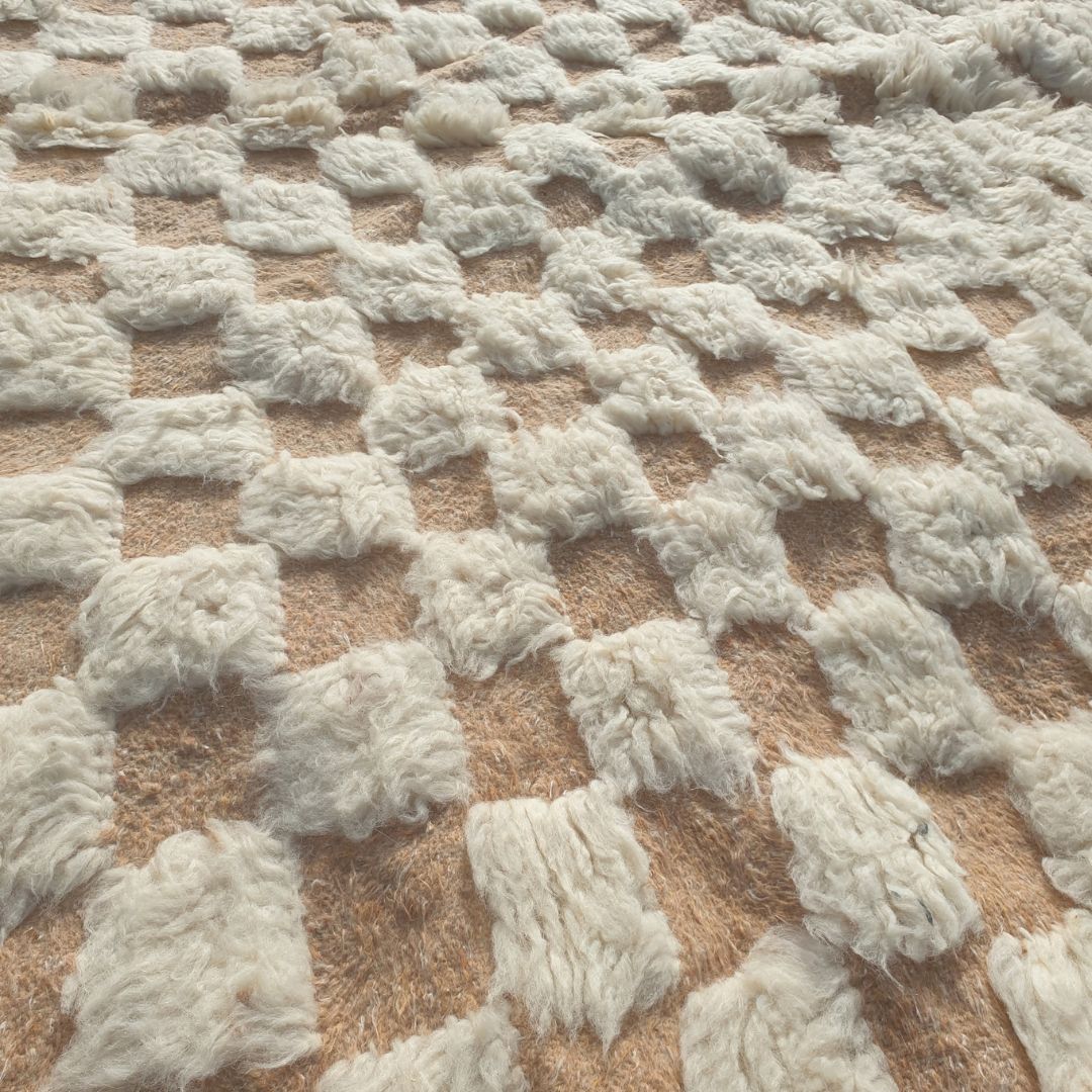 Tatalna - Textured Ivory Beni Ourain Rug with Diagonal Flutes and Checkerboard Relief - Handwoven Berber Carpet | 6'5"x10'2" Ft | 197x310 cm