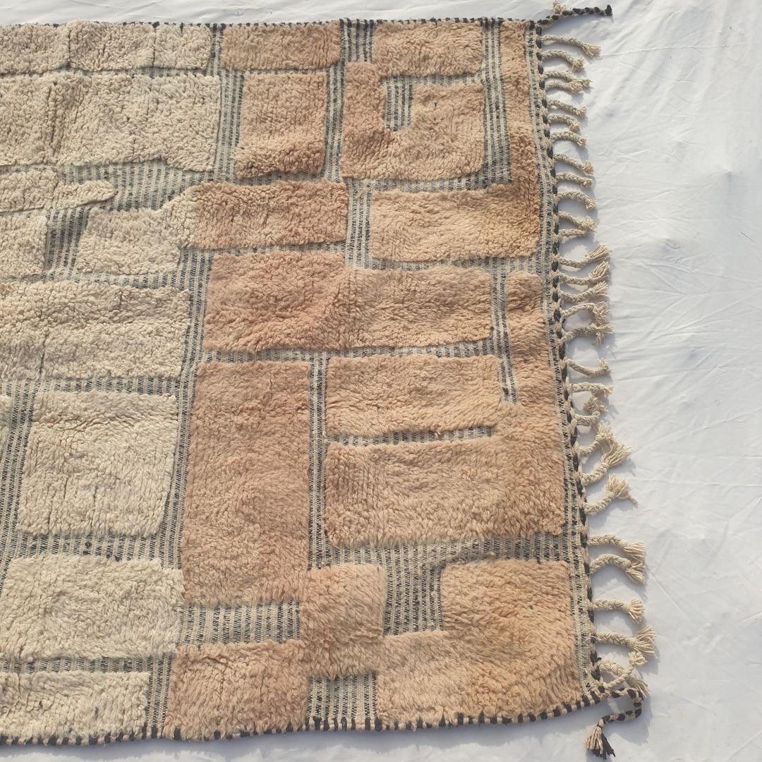 Fareja - Ivory & Blush Beni Ourain Rug - Two-Tone Block Patchwork Moroccan Berber Carpet | 6'5"x9'2" Ft | 196x280 cm