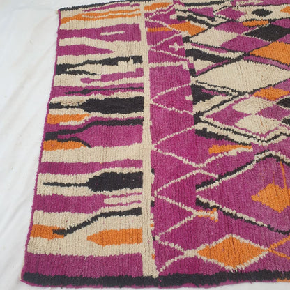 Hacla - Marokkolainen Matto 230x330 - Syvän Lilan Värikäs Boujad Berberimatto Käsinsolmittu Villasta | 227×323 cm