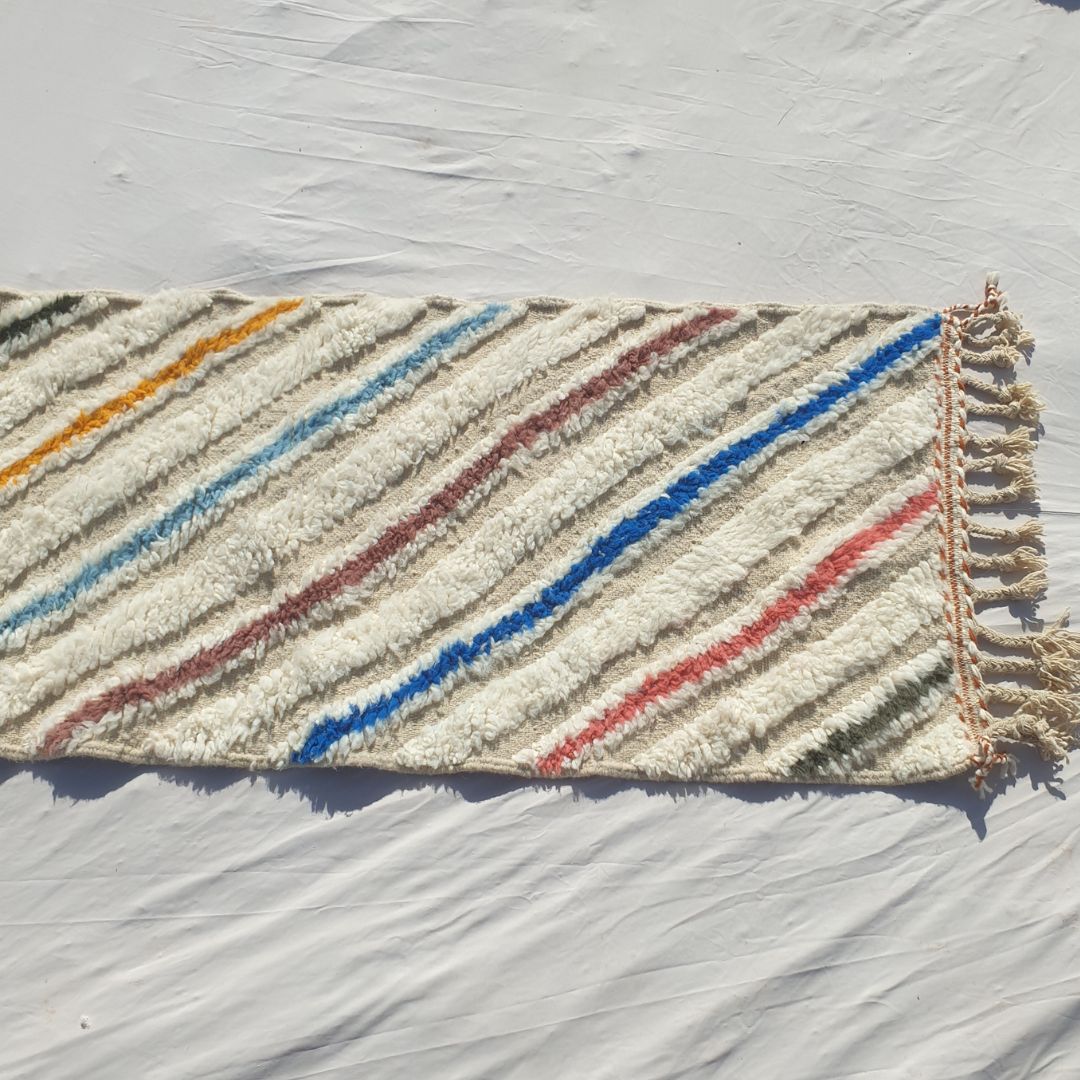 Jonat - Witte Beni Ourain Loper - Kleurrijke Diagonale Strepen Marokkaans Berber Gangkleed | 73x296 cm