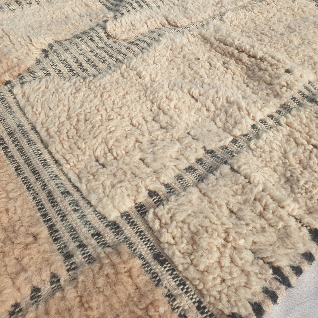 Fareja - Ivory & Blush Beni Ourain Rug - Two-Tone Block Patchwork Moroccan Berber Carpet | 6'5"x9'2" Ft | 196x280 cm
