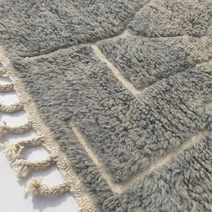 Minayta - Grey Taupe Beni Ourain Accent Rug with Abstract Architectural Line Art - Small Moroccan Berber Carpet | 3'3"x4'9" Ft | 100x145 cm