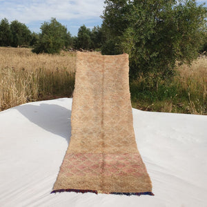 Atssa - Peach Vintage Moroccan Runner Rug 3x9 | Berber Authentic Handmade Wool Carpet | 3'40x9'10 Ft - 103 x 278 cm - OunizZ