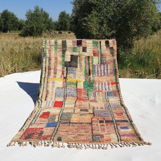 Binta - Pink Vintage Moroccan Rug 5x8 | Berber Colorful Antique Carpet | 8'9x5'4 Ft | 2,72x1,65 m - OunizZ