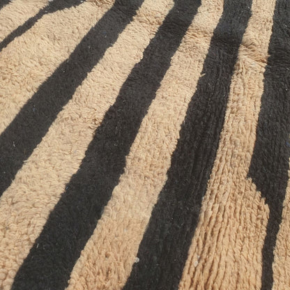 Bolka - 6x8 Bold Striped Beni Ourain Rug in Black and Tan - Handwoven Berber Carpet | 6'2"x8' Ft | 190x242 cm - OunizZ