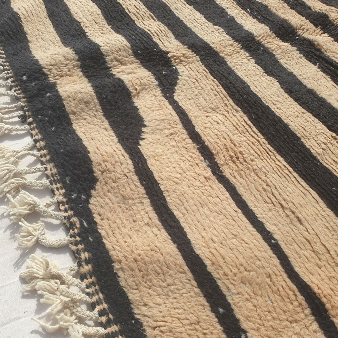 Bolka - 6x8 Bold Striped Beni Ourain Rug in Black and Tan - Handwoven Berber Carpet | 6'2"x8' Ft | 190x242 cm - OunizZ