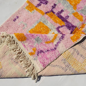 Chabiha - Pink Moroccan Rug 5x8 Boujad | Berber Wool Handmade Carpet | 5x8'7 Ft | 150x260 cm - OunizZ