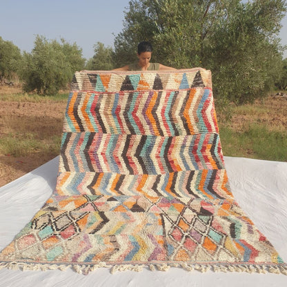 Dowelna - Colorful Moroccan Boujaad Rug with Chevron Bands and Diamond Lattice - Handwoven Berber Carpet | 6'8"x10' Ft | 204x306 cm - OunizZ