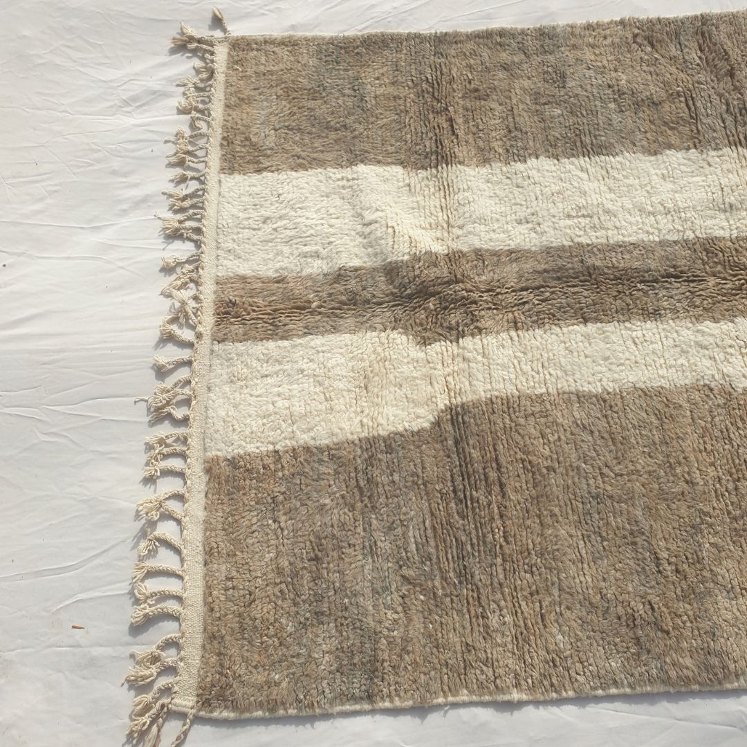 Farali - Beni Ourain Rug with Taupe Field and Scattered Ivory Mosaic Block Shapes - Handwoven Berber Carpet | 6'7"x10'7" Ft | 201x324 cm - OunizZ