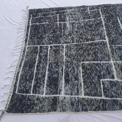 Frakha | Charcoal Black Geometric Beni Ourain Shag Rug 6x9 ft - Handwoven Moroccan Wool Berber Carpet for Modern Living Room | 6'66x9'74 Ft | 203x297 cm - OunizZ