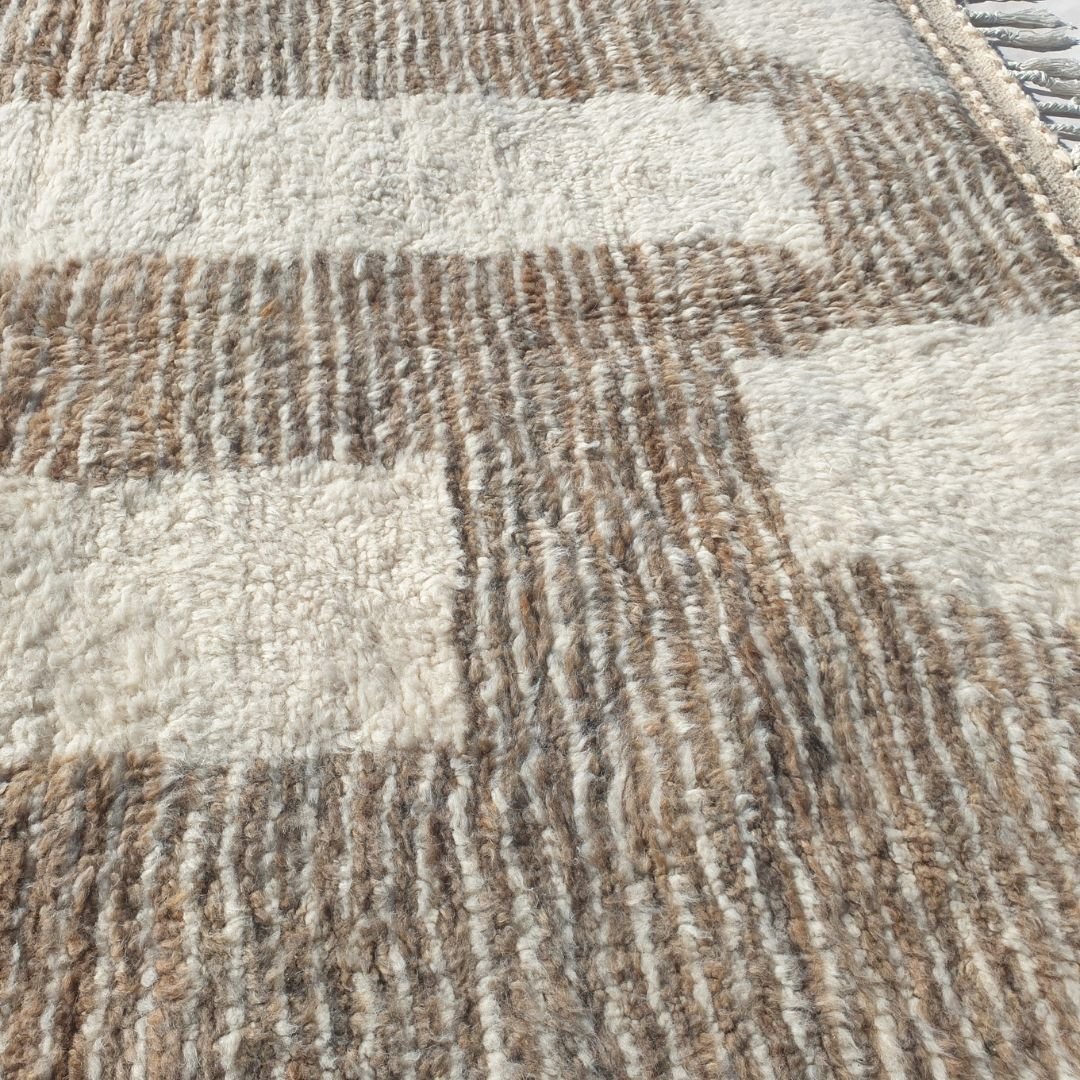 Ghida | 5x8 Beni Ourain Moroccan Rug - Soft Ivory Plush Shag with Beige Vertical Stripes Wool Berber Carpet | 5'4"x8'5" ft | 164x258 cm - OunizZ