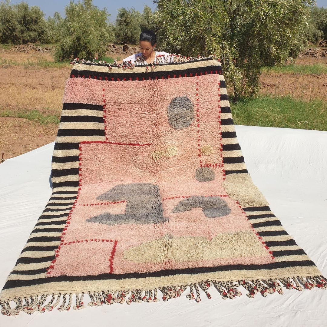 Graoua - Pink 7x9 Moroccan Rug Beni Mrirt Luxurious Ultra Soft and Thick | Berber Handmade Wool Carpet | 7'05x9'78 Ft | 215x298 cm - OunizZ