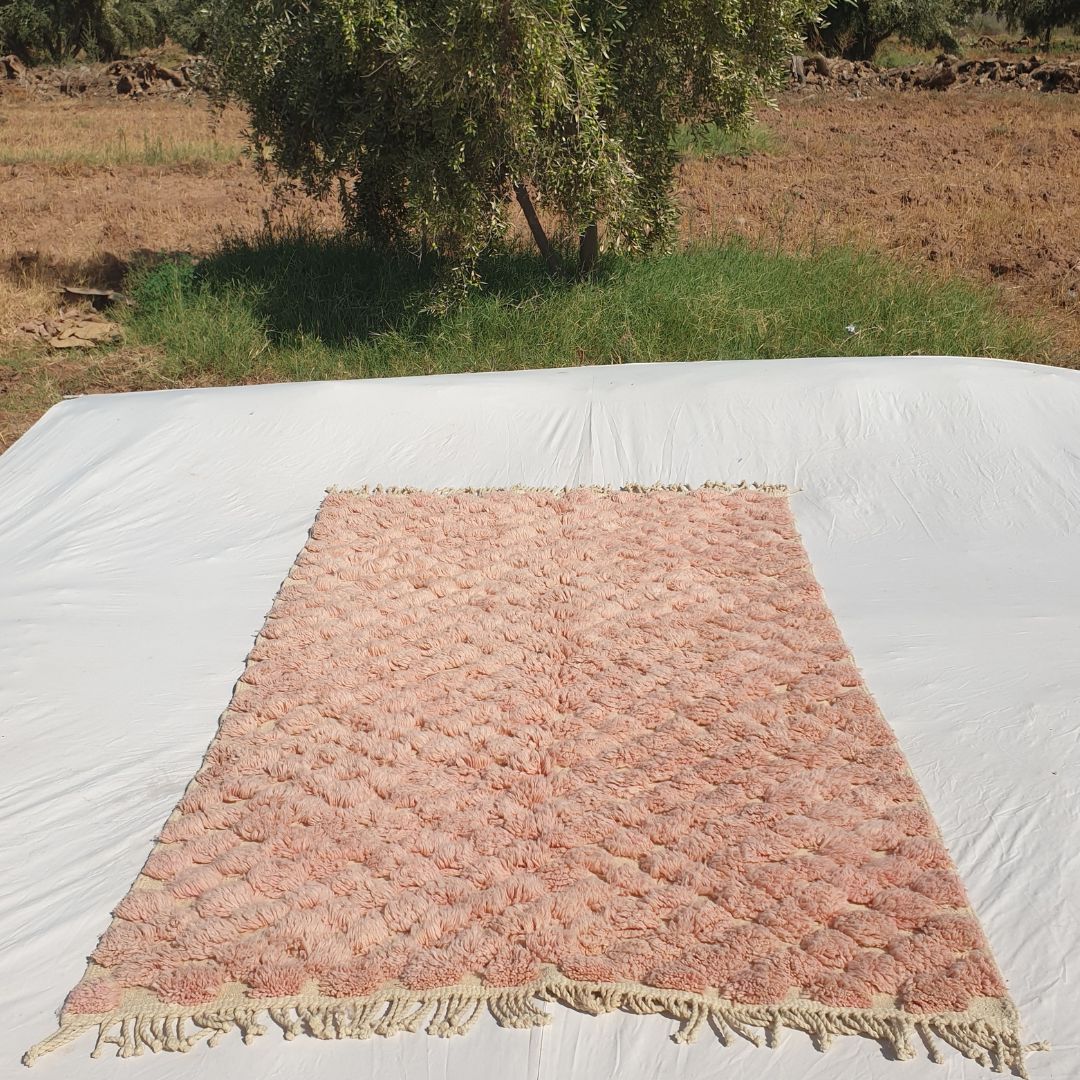 Hanna - 5x8 Soft Pink Moroccan Shag Rug - Luxury Beni Mrirt Wool Rug | 5'28x8'31 ft - 161x253 cm - OunizZ