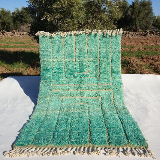 Kadra | Green Moroccan Rug 5x8 Authentic Soft Beni Ourain | 4'95x8'14 Ft | 151x248 cm - OunizZ