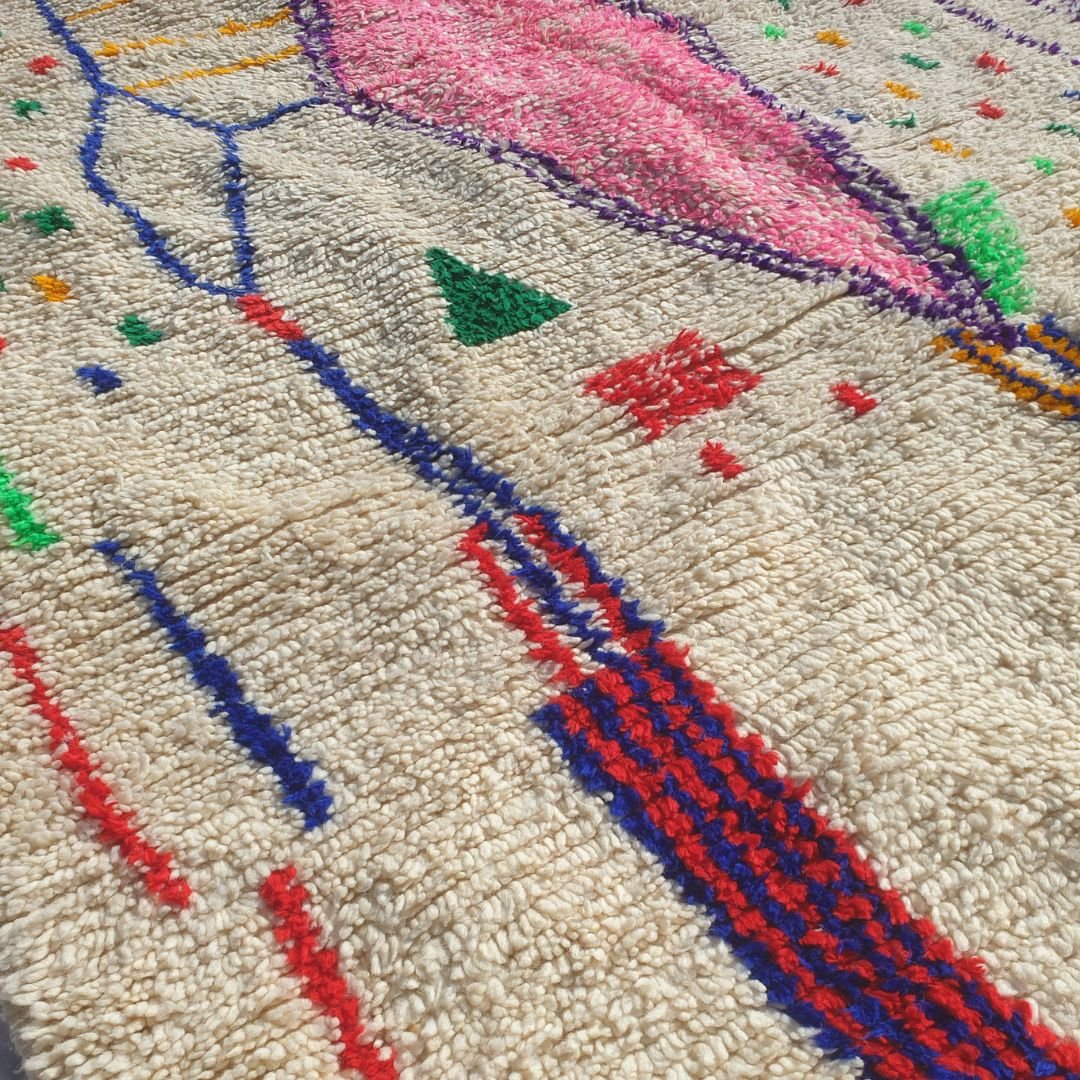 Kafani - 6x9 Moroccan Rug - White Azilal Berber Confetti Pink Diamond Handwoven Wool Carpet | 6'4"×9'3" Ft | 195×282 cm - OunizZ