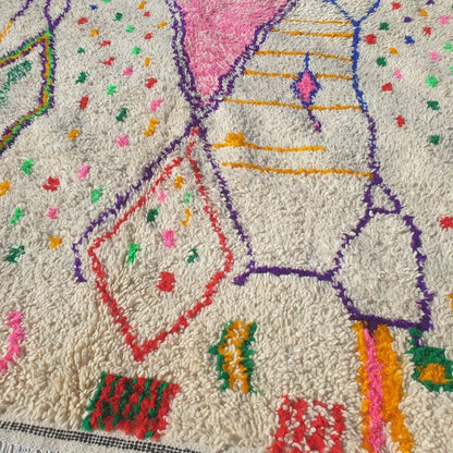 Kafani - 6x9 Moroccan Rug - White Azilal Berber Confetti Pink Diamond Handwoven Wool Carpet | 6'4"×9'3" Ft | 195×282 cm - OunizZ