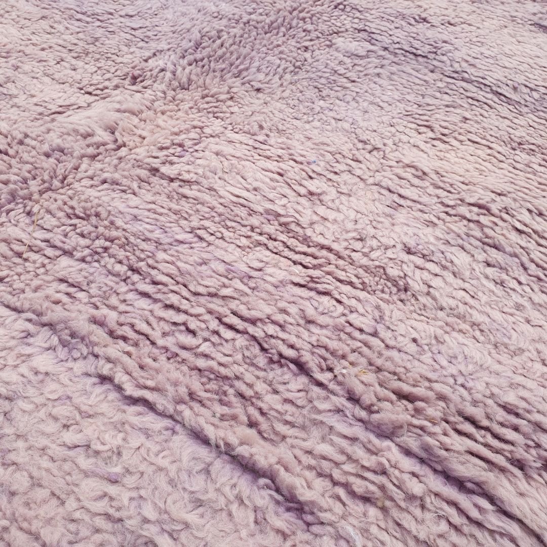 Khzamia | Moroccan Beni rug 6x9 Ultra Soft | White & Lavender Beni Ouarain | 9'51x6'69 Ft | 290x204 cm - OunizZ